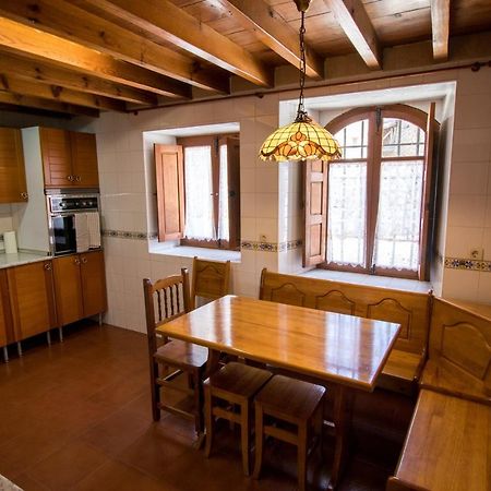 La Casa Del Abuelo Guest House Hoyos del Espino Eksteriør bilde